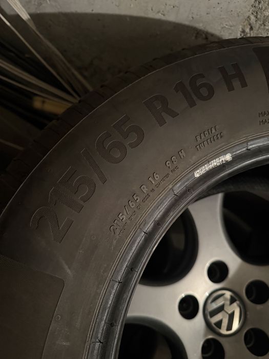 215/65/16 Continental