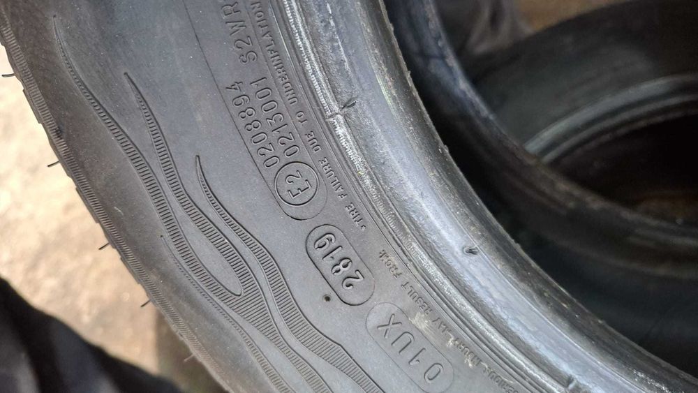 Anvelope BFGoodrich 225/55 R16.