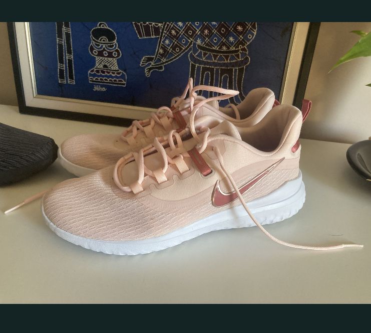 Маратонки Nike 38 номер