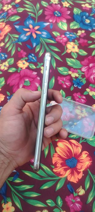 Iphone 11 pro max 64/75%