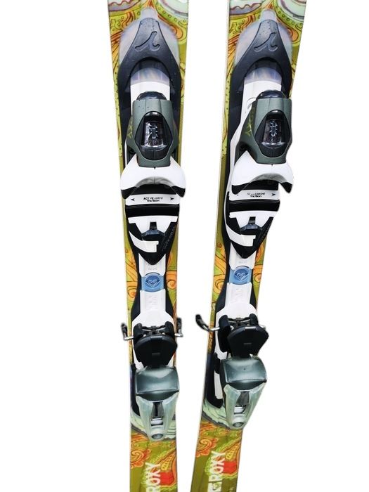 Vand schiuri/skiuri/sky Roxy 146cm impecabile ca si noi