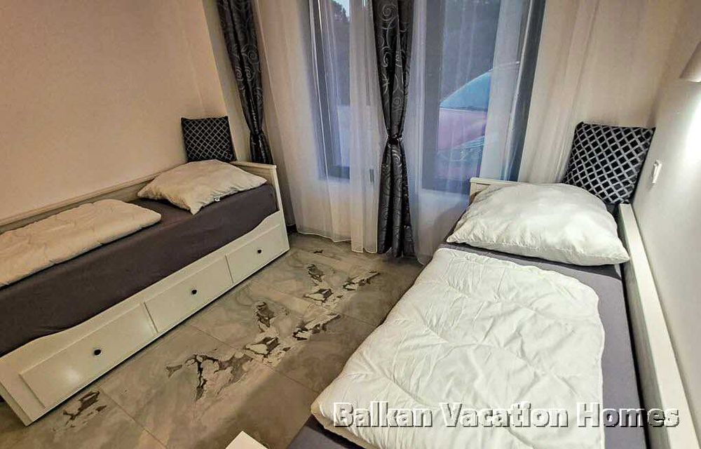 Луксозен апартамент на брега на морето в Обзор