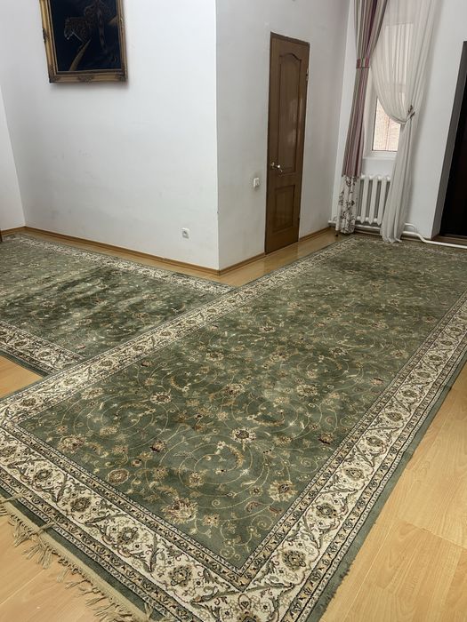 Ковры шелковые 2шт