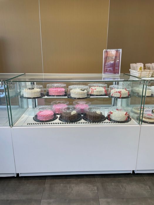 Витринные холодильники / В Отличном состояние