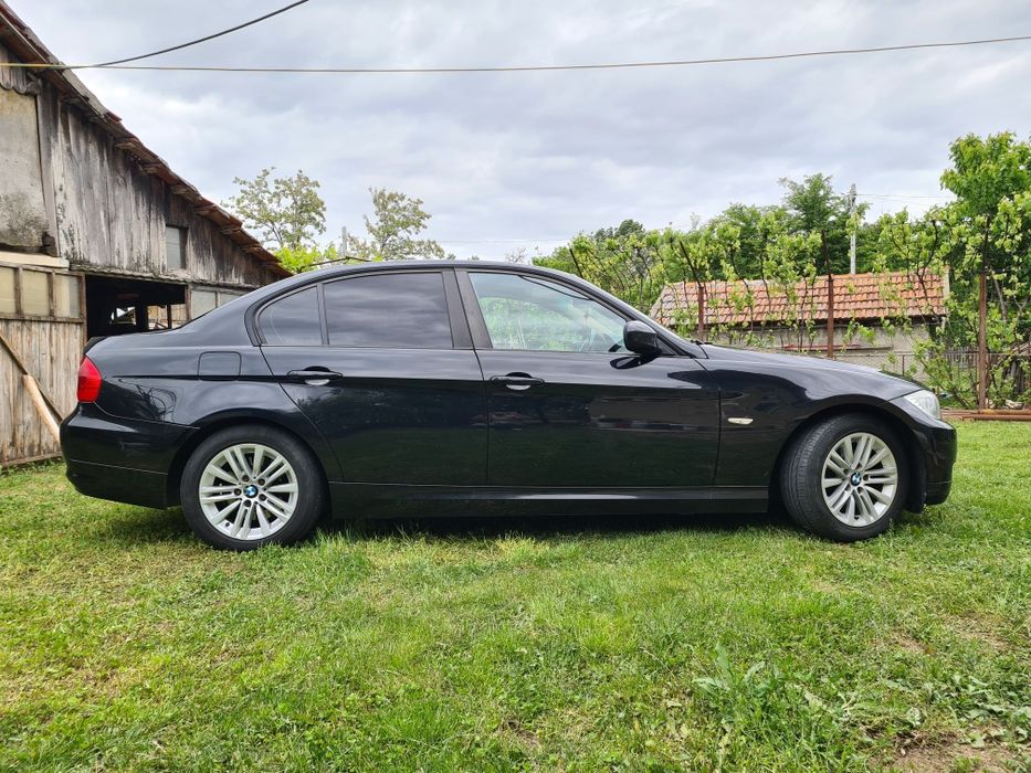 BMW Seria 3 E90 Facelift, 318d 2.0 diesel 136CP Euro 5