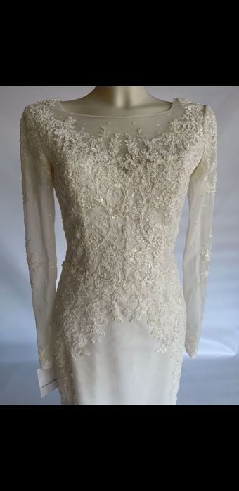 Vand Rochie de Mireasă stil sirenă