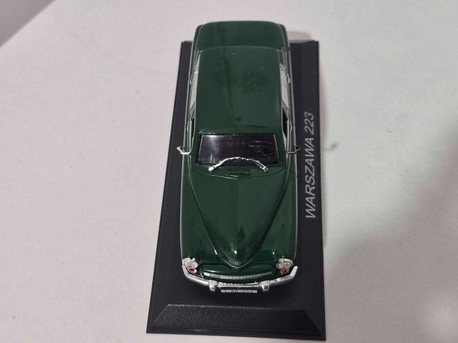 1/43 Warszawa 223 Deagostini