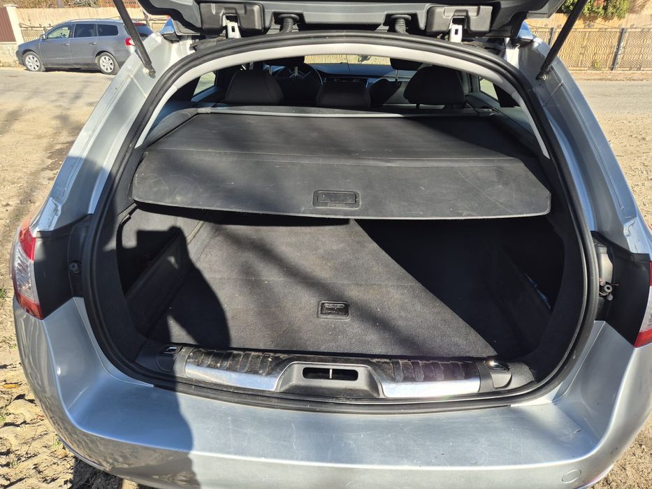 Peugeot 508  Nr. SASIU: VF38E9HD8FL010822  Detali l‐a telefon 5500 negociabil