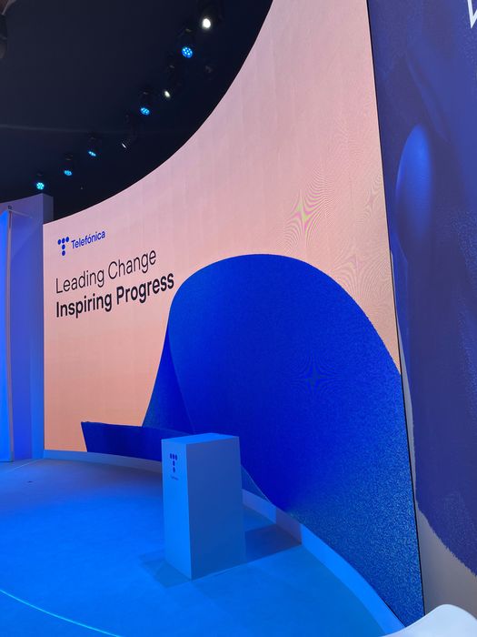 Video wall,видео лед стени под наем ,изложения ,комцерти,тел.студия