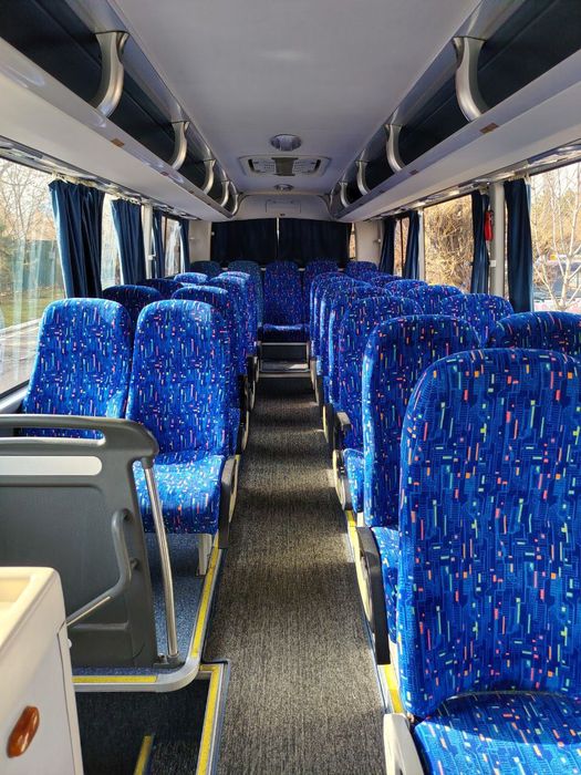 Yutong avtobus sotiladi xolati alo faqat turistda ishlab turibdi