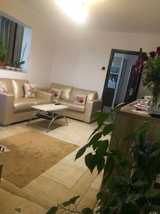 Pf vand apartamen 3 cam Cantemir