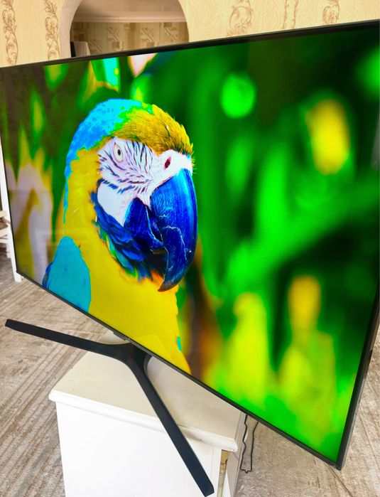 Телевизор БОЛЬШОЙ ULTRA HD 4K samsung в оригинал