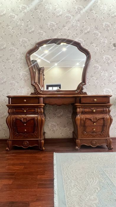 Спальная гарнитура