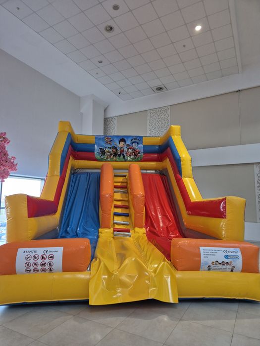 Tobogane gonflabile la comanda