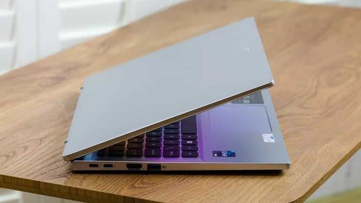 Laptop Acer Swift Go 14 i7-13700H Touchscreen - Като нов