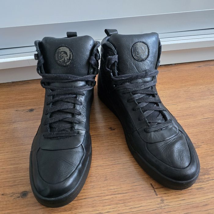 Diesel маратонки от естествена кожа