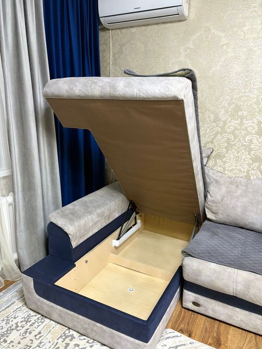 Продам диван угловой б/у