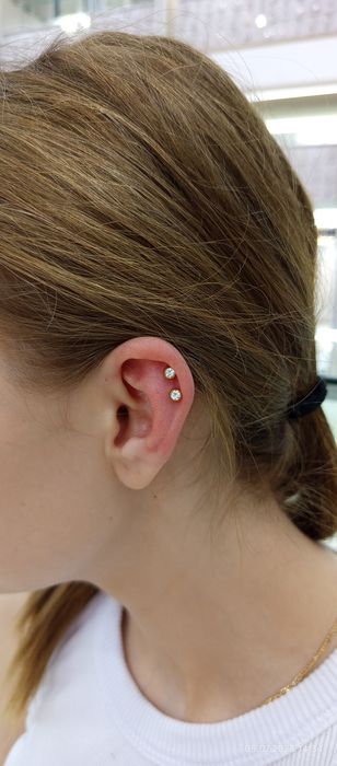 Og'riqsiz Quloq Burun teshamiz