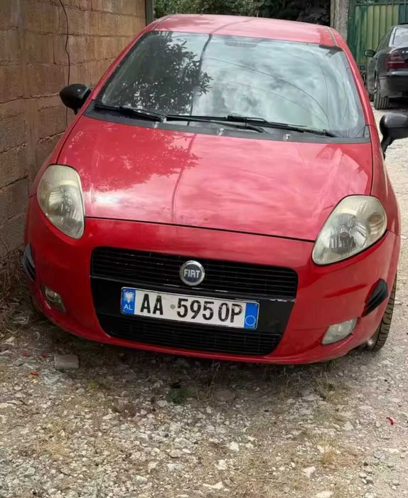 Капачета под огледалата за Фиат Пунто Fiat Grande Punto отвори дупки