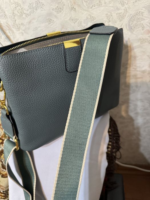 Кожаная сумка женнская