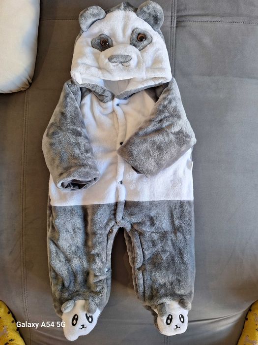 Бебешки ескимоси гащеризони до 12 м.