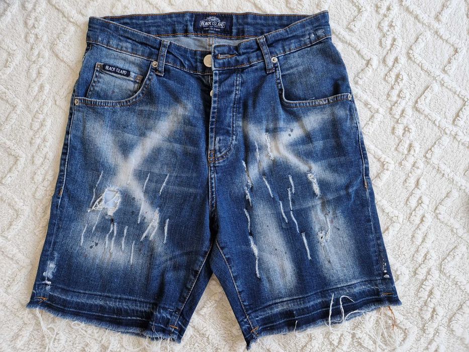 Юношески дънки подходящи за момче