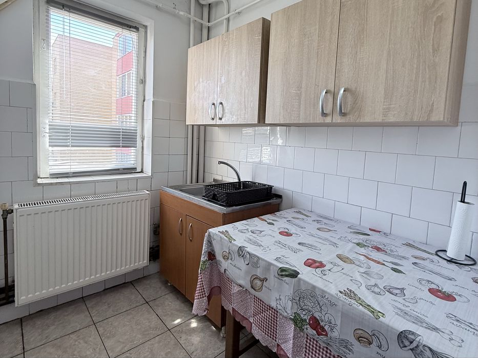 Apartament 2 camere decomandat Etaj 2 cu  Centrală termică