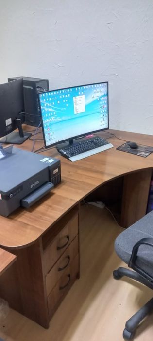 Продам рабочий стол