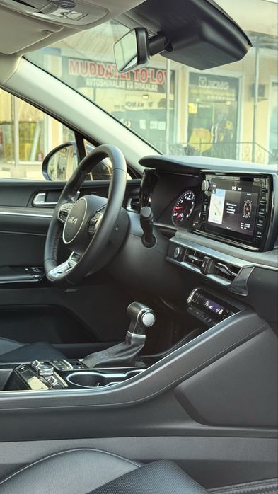 Срочна янги Kia K5 4Позиця 2 матор 2023га 2024 сотилади
