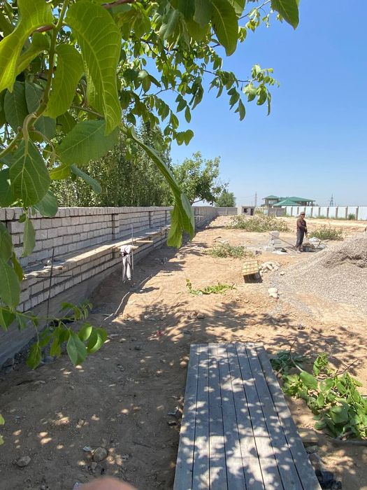 База с общей земельной площадью 4 гектара. Кадастр. Кибрай. Срочно.