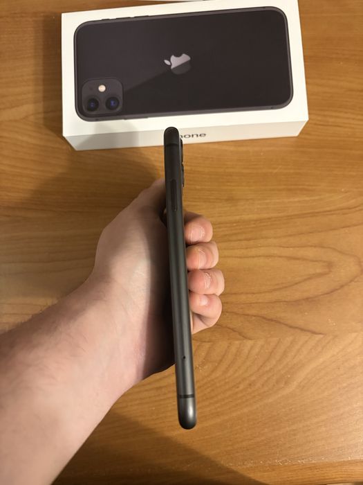 Iphone 11 64 GB черен