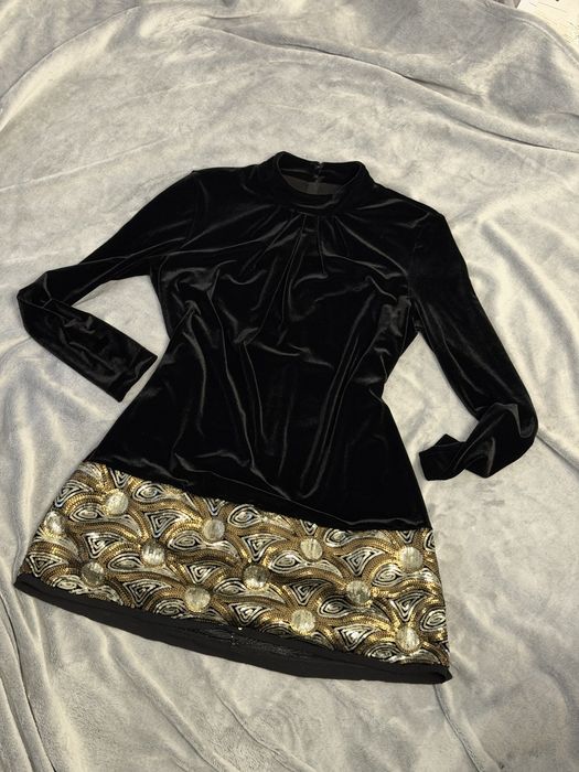 Rochie Nissa neagra catifea paiete midi marimea 38 guler  Revelion