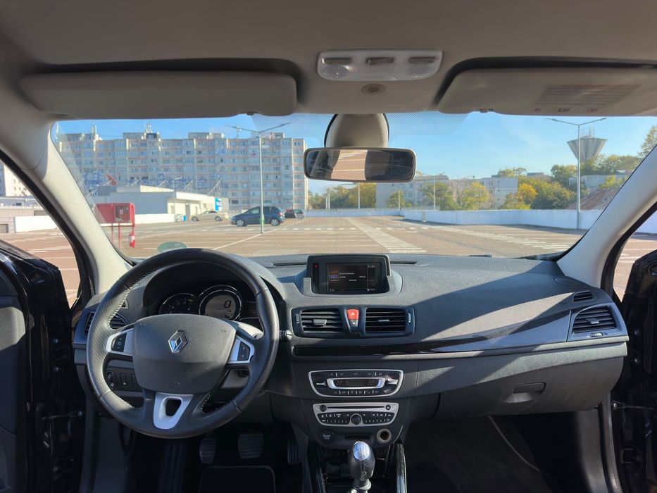 RENAULT Megane 2011 — imagine 5