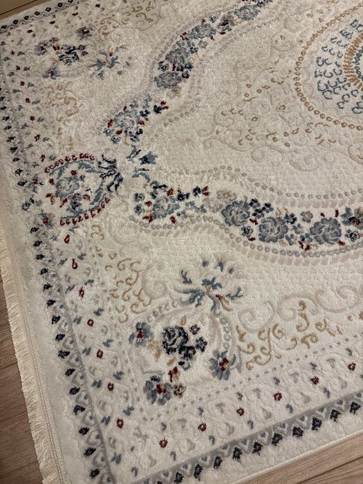 Продам ковер 2*3 город Каскелен