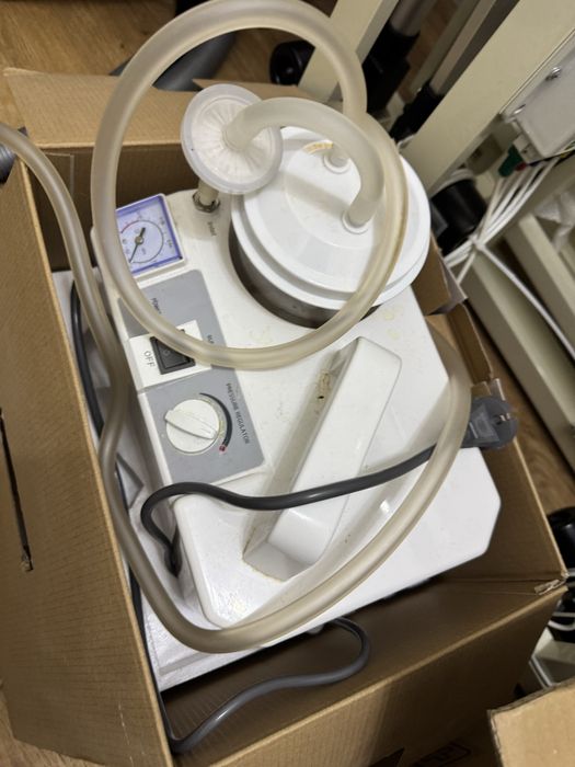 Хирургический отсасыватель