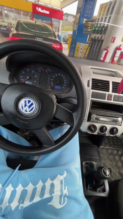 Vand polo 1.2 benzina