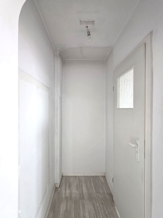 Calea Calarasilor -Traian -Garsonieră cochetă de 23 mp -56500 Euro