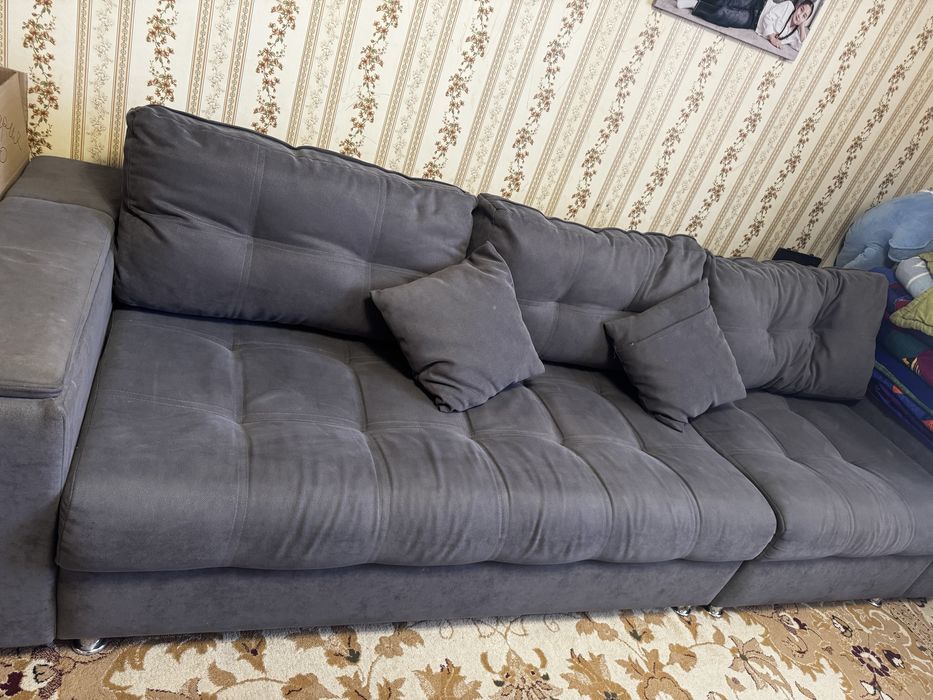 Продам диван большой