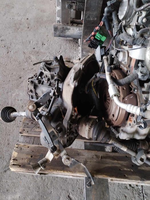 Двигател за Opel