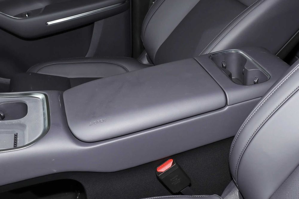 Leapmotor C16 EV 630 LiDAR 2025 | Avtosalondan choyxona - sovg'aga!