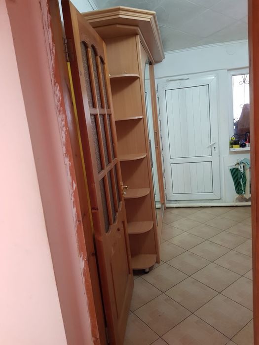 Продам  прихожую
