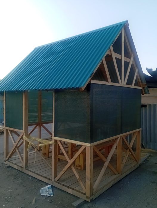 Беседка продам новая