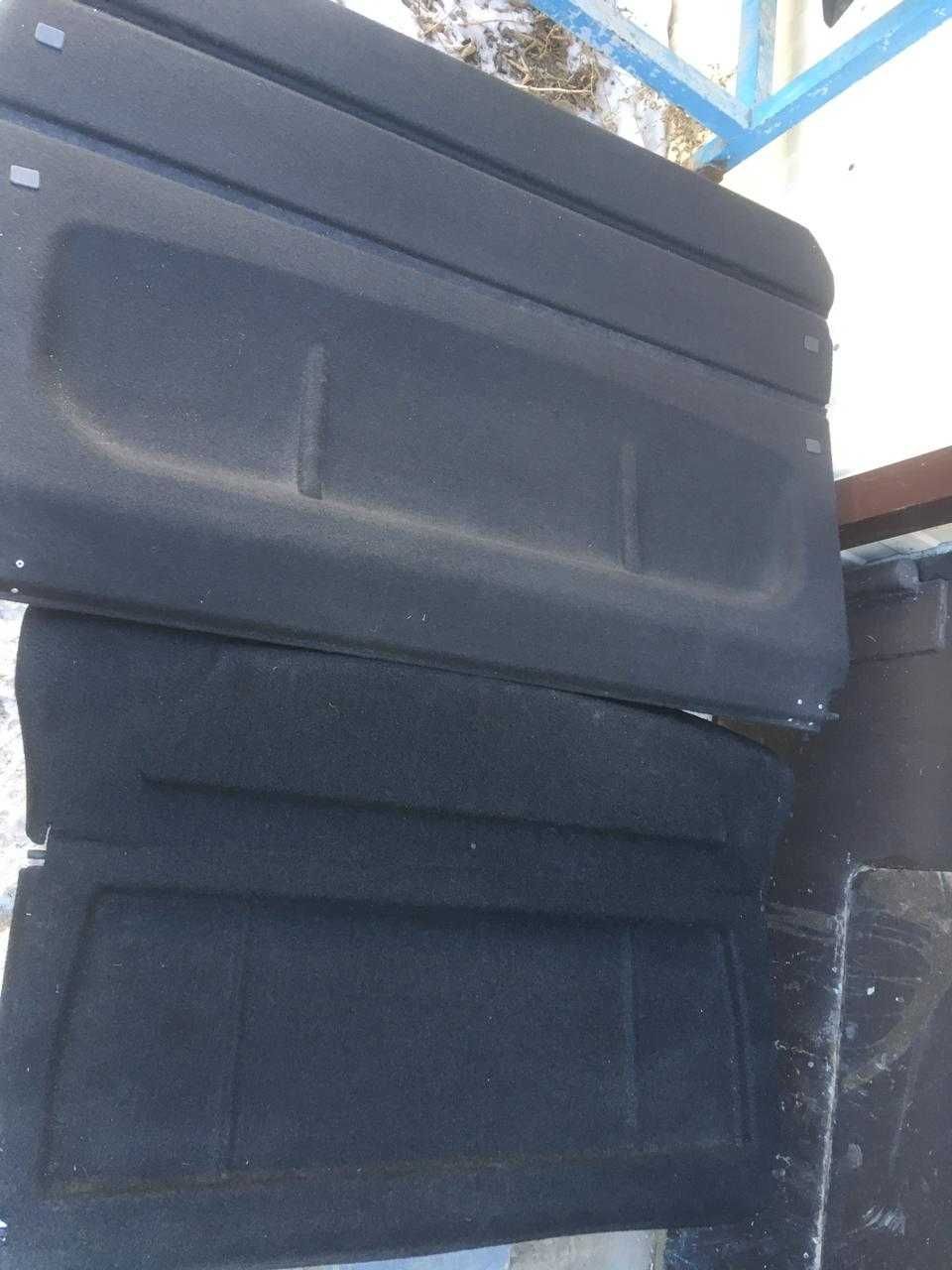Полка багажника акустическая (с боковинами) для Lada Priora хэтчбек 2172