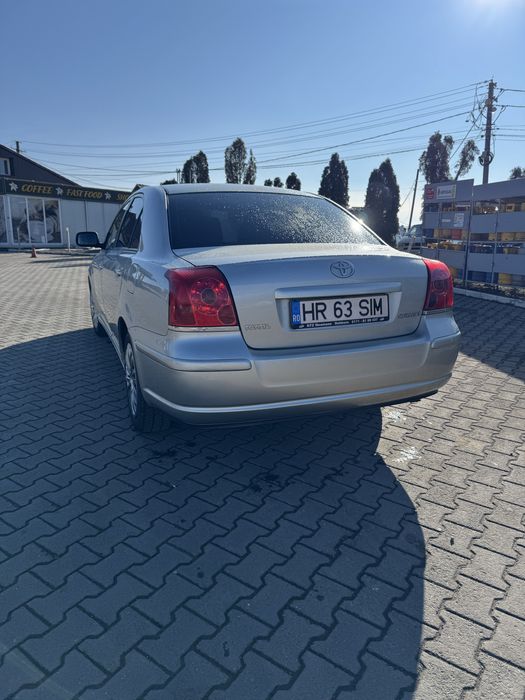 Toyota Avensis 2.0 D-4D 2004