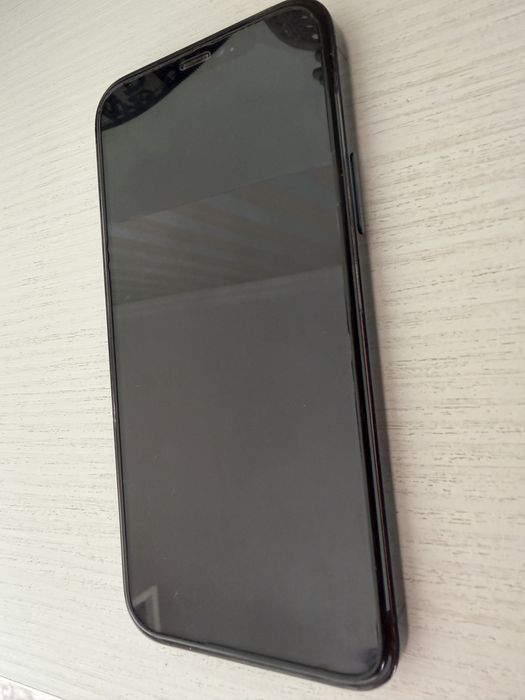 IPhone 12 Pro в идеальном состоянии