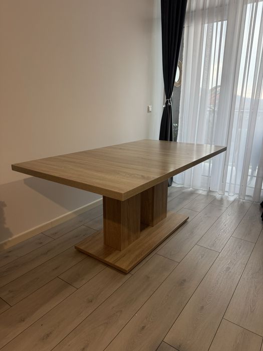 Masă dining 160x90 cm, aspect lemn, design modern