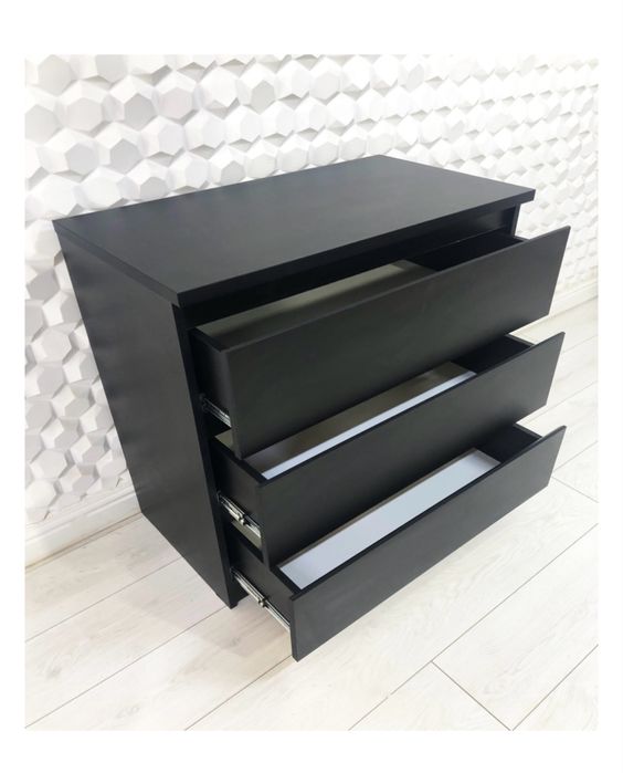 Продам шкаф комод