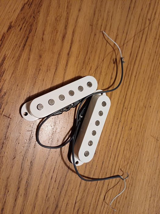 Doze single coil Squier Affinity