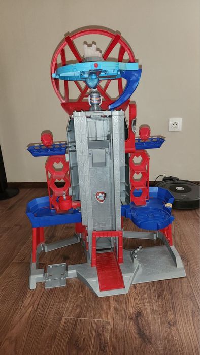 Базата на пес патрул