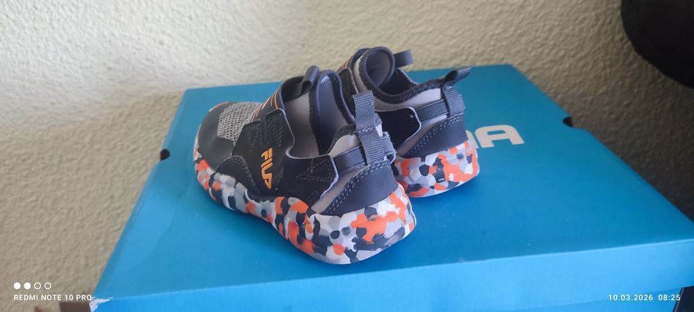 Детски маратонки FILA №28 – много запазени